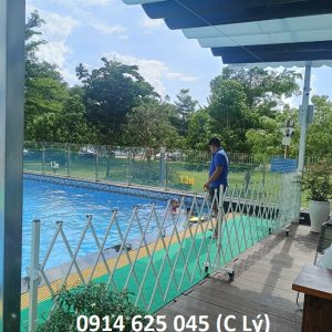 Giao cửa kéo hàng rào 12m ngang cho hồ bơi CC saigon gateway - 702 võ nguyên giáp, p hiệp phú tp thủ đức