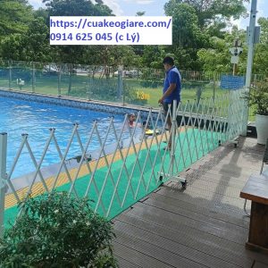 Công trình hàng rào xếp di động dùng trong hồ bơi